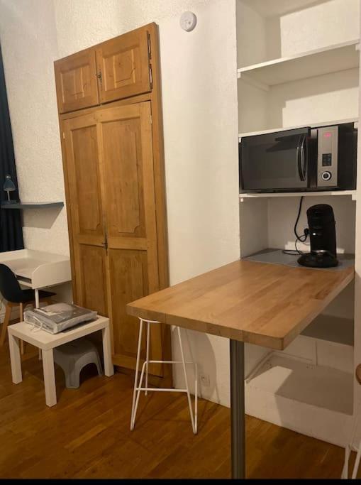 Studio Vieille Ville Безансон Екстериор снимка